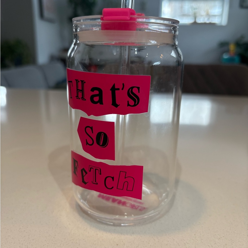 Mean Girls Glass Cup with Straw “That’s so Fetch” - Picture 5 of 6